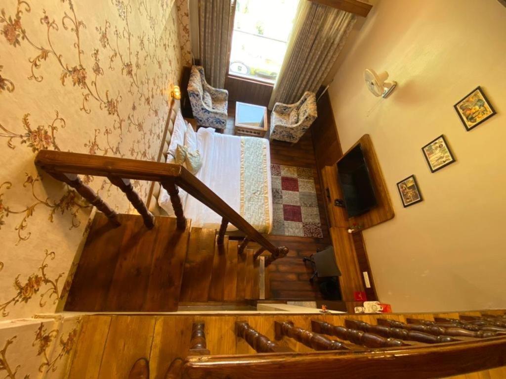Hotel Royal Castle Kasol Exterior foto