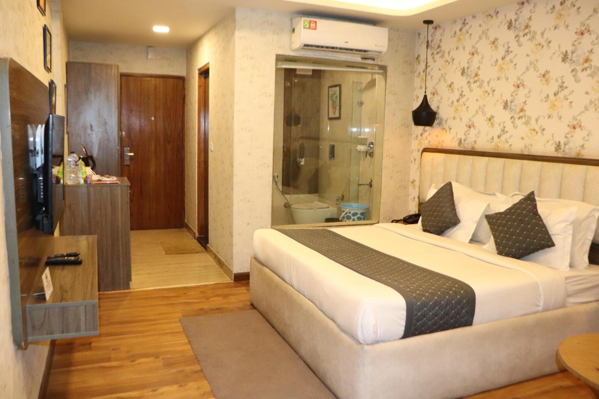 Hotel Royal Castle Kasol Exterior foto